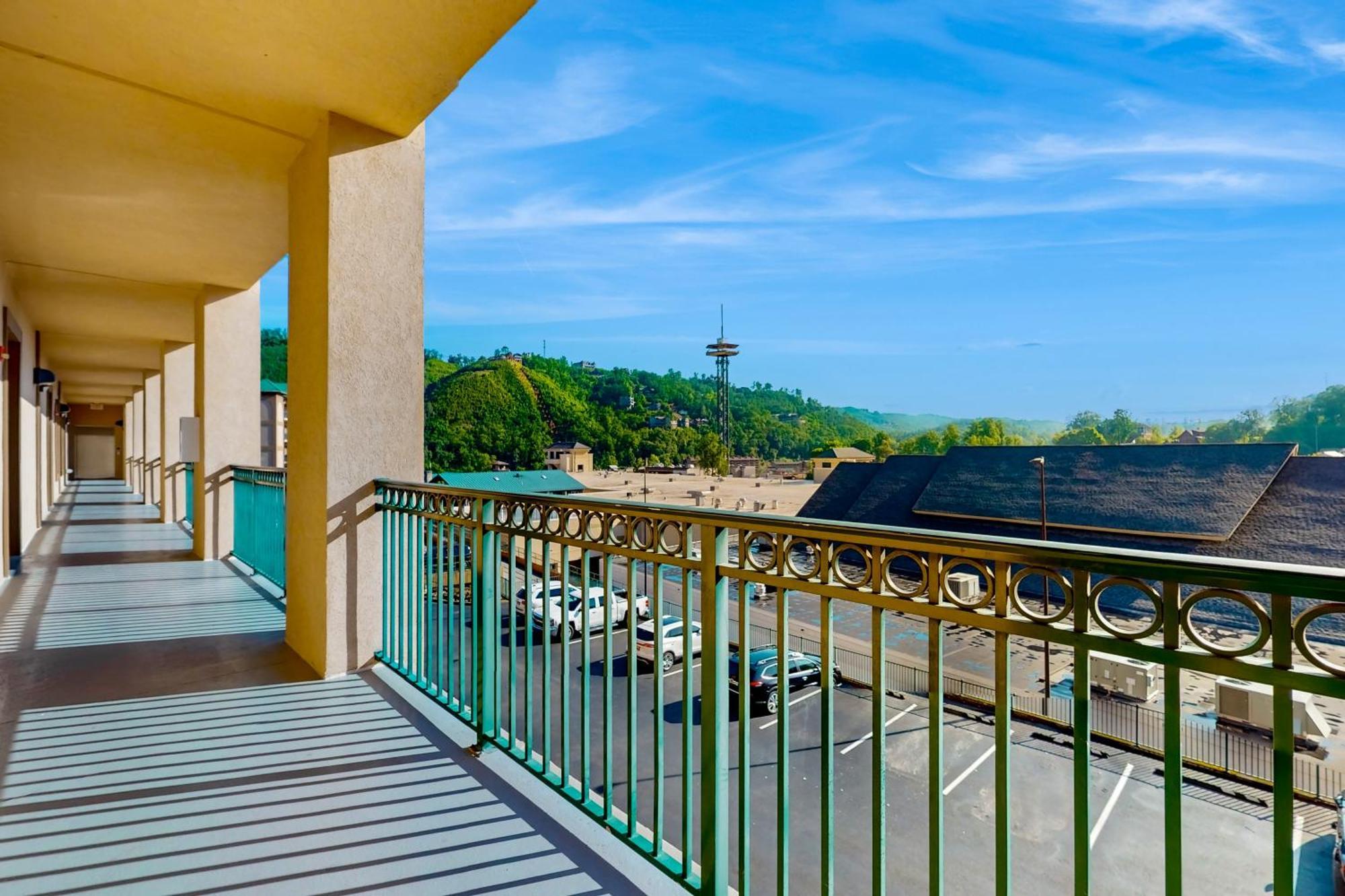 Summit Manor Unit B3062 Appartement